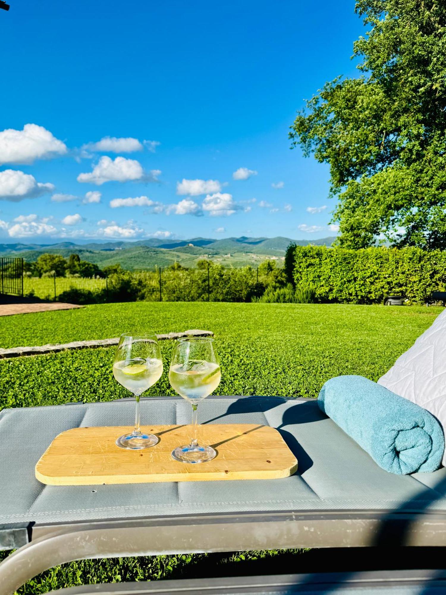Villa Clara in Chianti 15min from Siena San Sano Esterno foto
